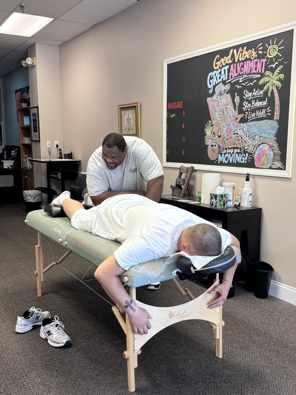 A Back in Action chiropractor providing hands-on care in New Castle, DE